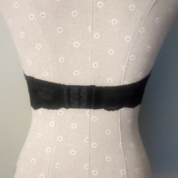 Elle MacPherson intimates - Picture 4 of 6